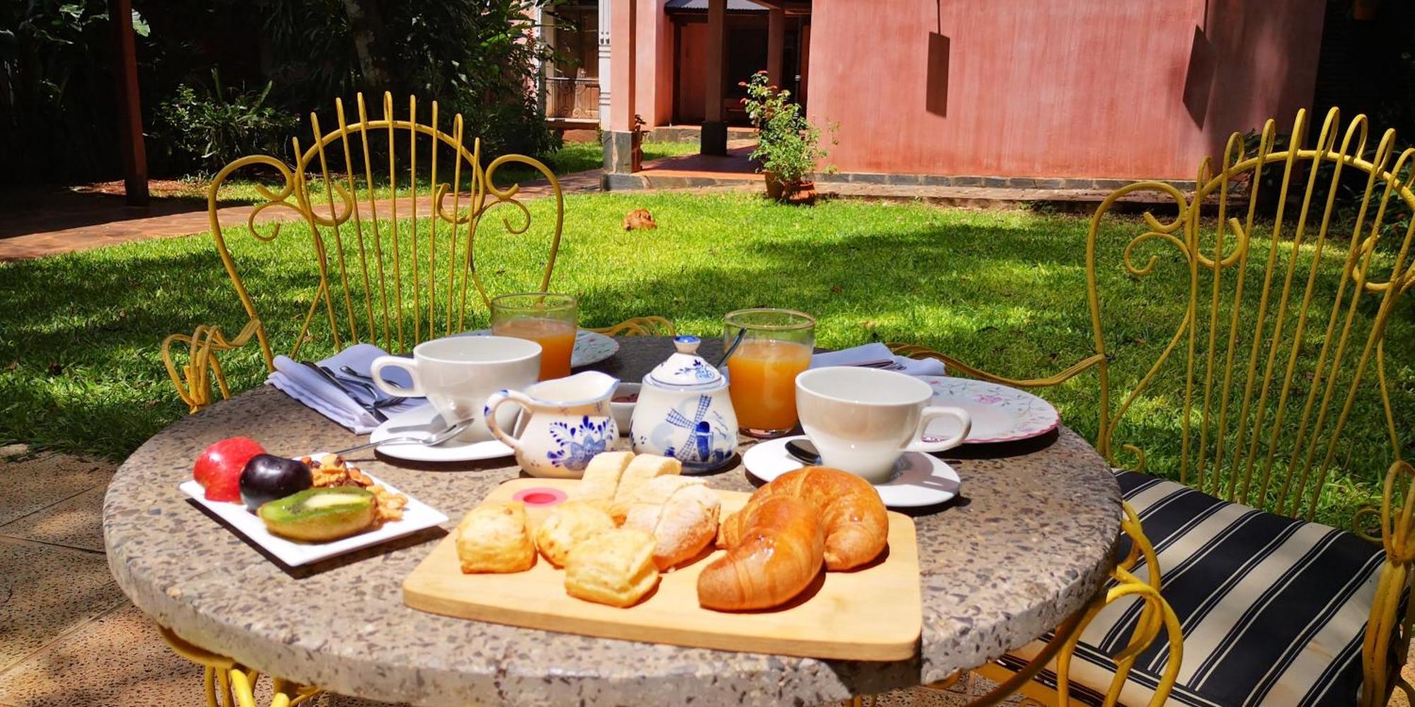 Rincon Escondido B&B Puerto Iguazu Ngoại thất bức ảnh